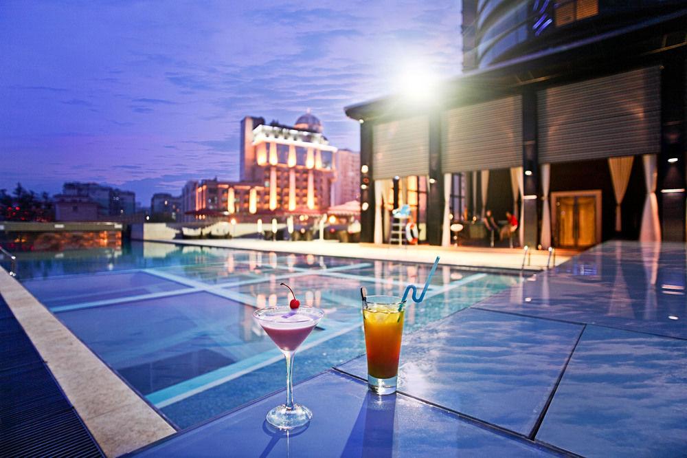 Renaissance Chengdu Hotel Bagian luar foto