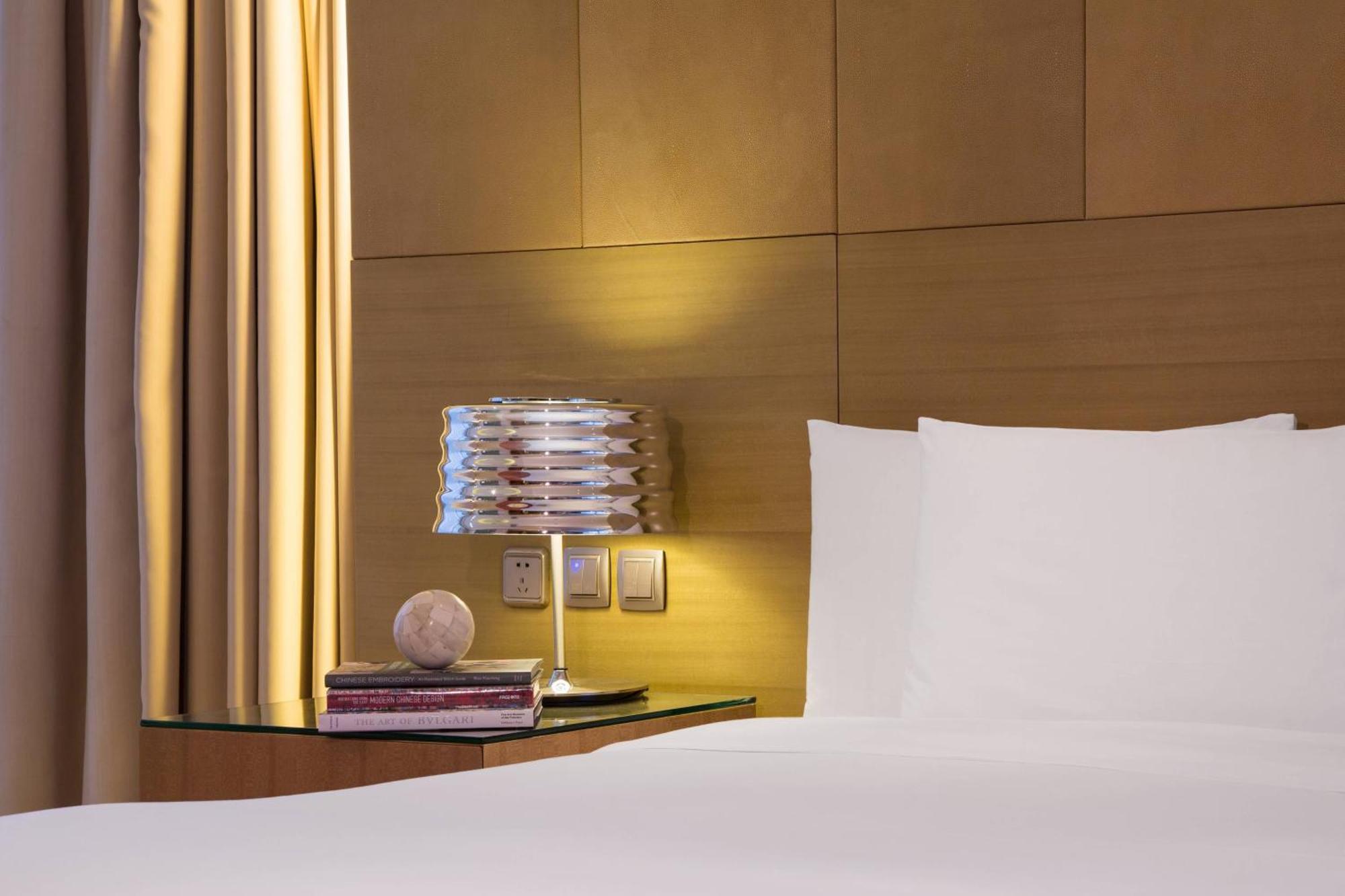 Renaissance Chengdu Hotel Bagian luar foto