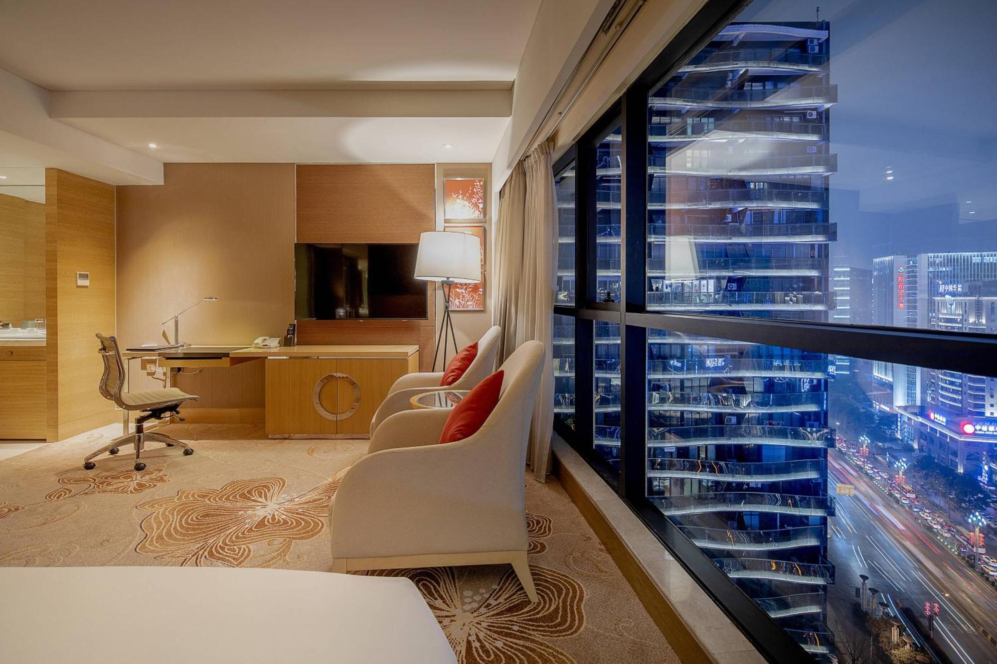 Renaissance Chengdu Hotel Bagian luar foto