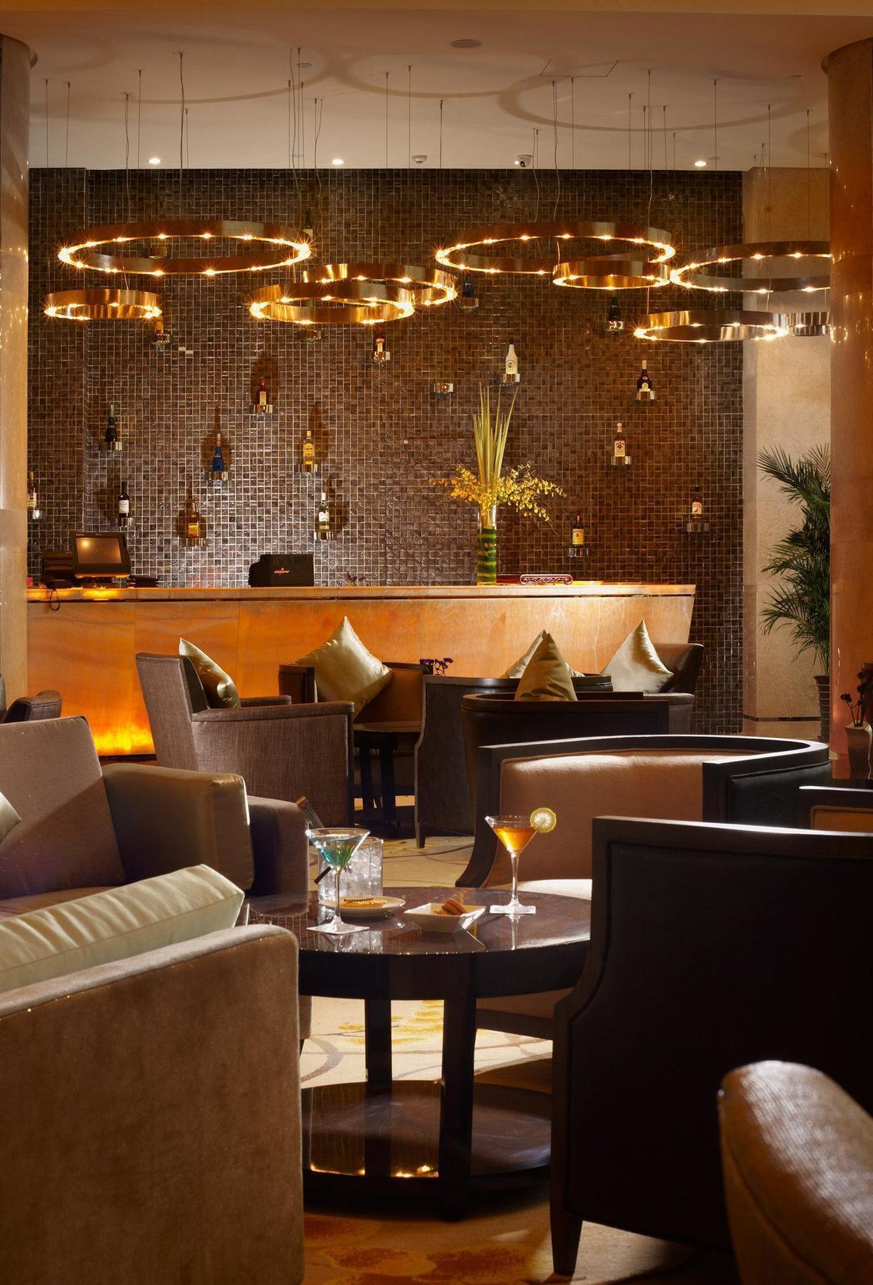 Renaissance Chengdu Hotel Bagian luar foto