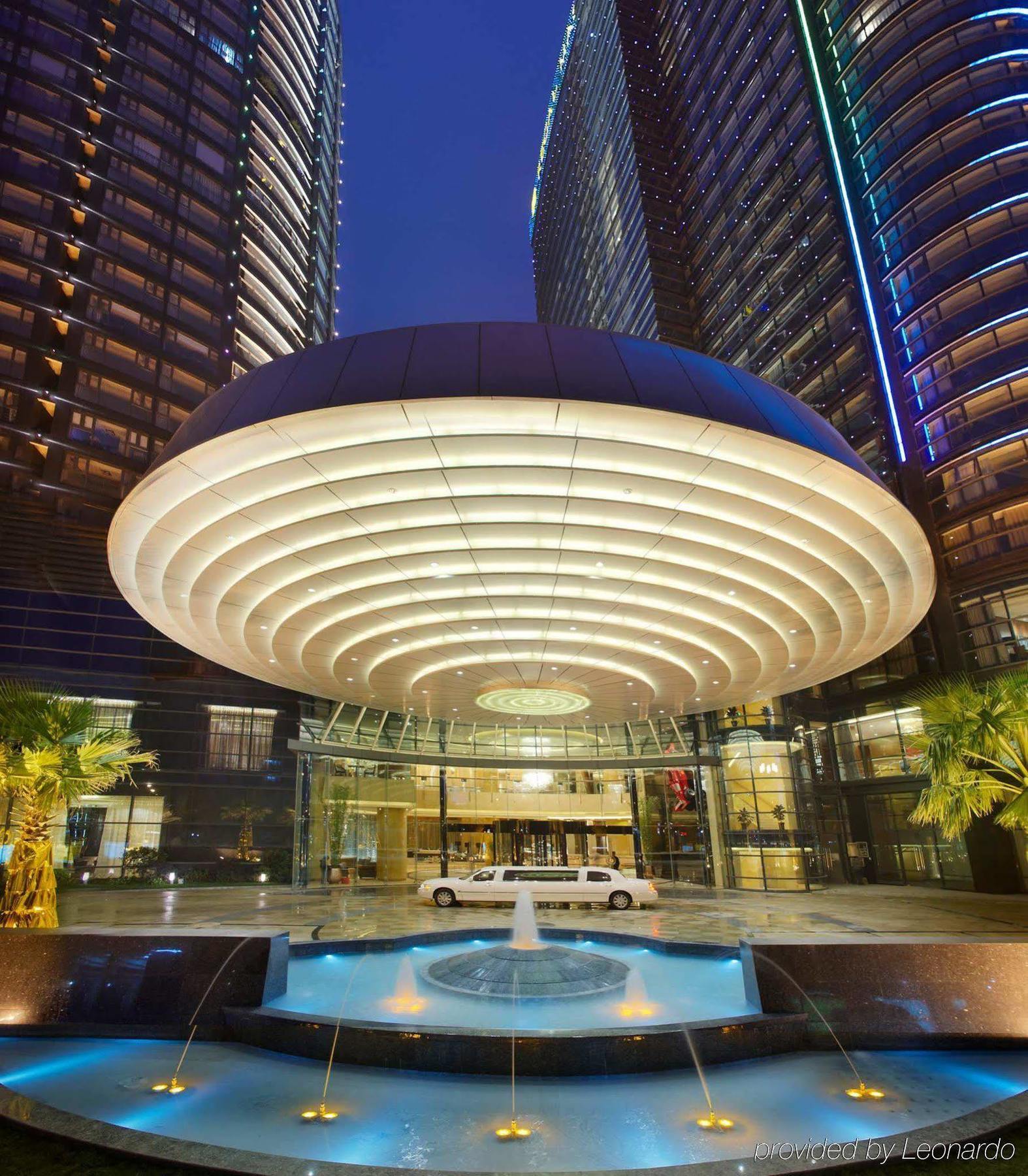 Renaissance Chengdu Hotel Bagian luar foto