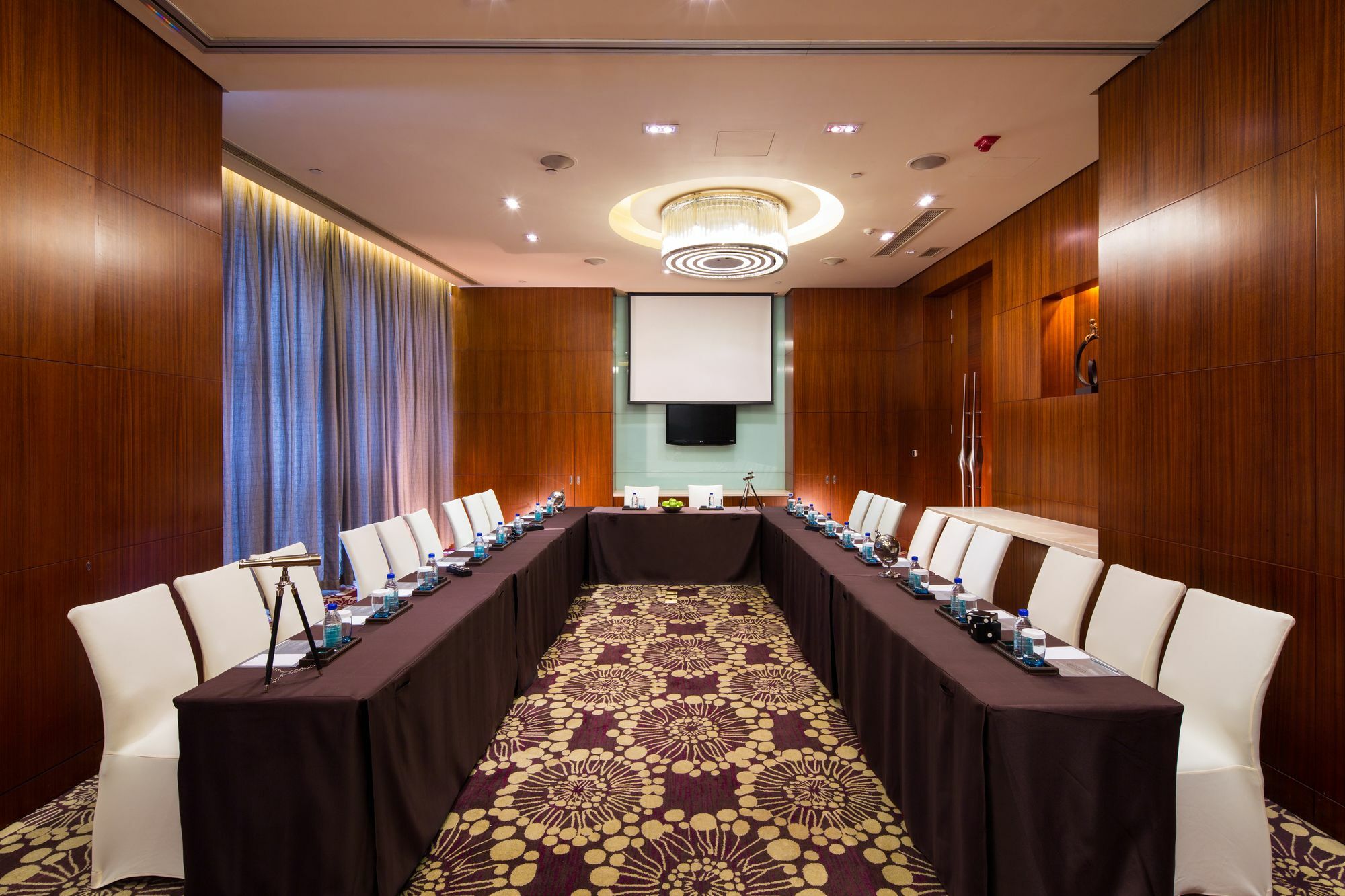 Renaissance Chengdu Hotel Bagian luar foto