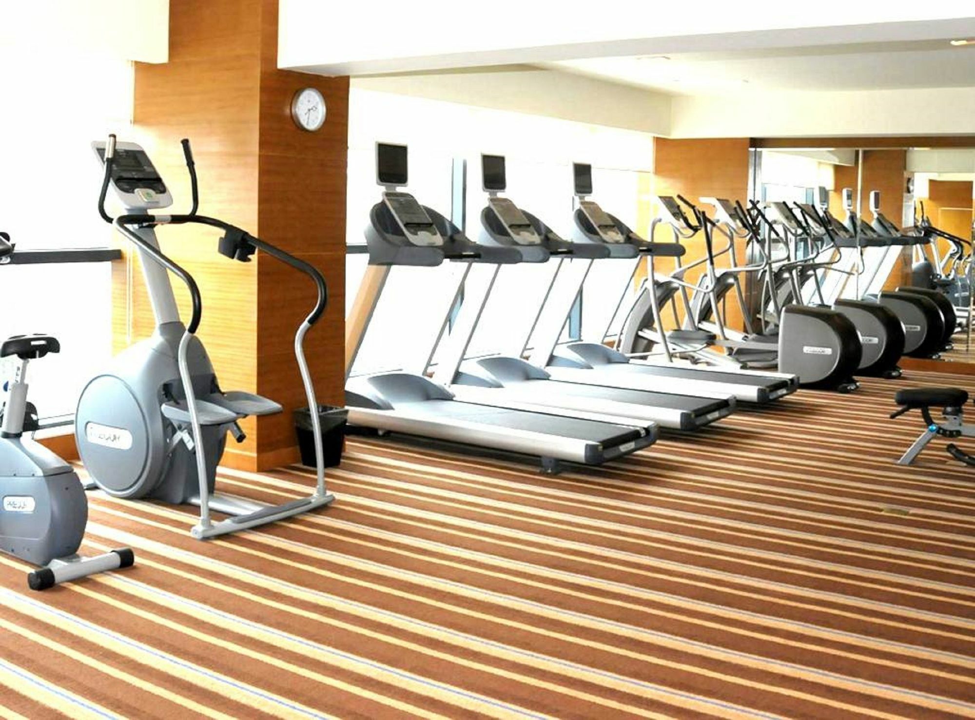 Renaissance Chengdu Hotel Bagian luar foto