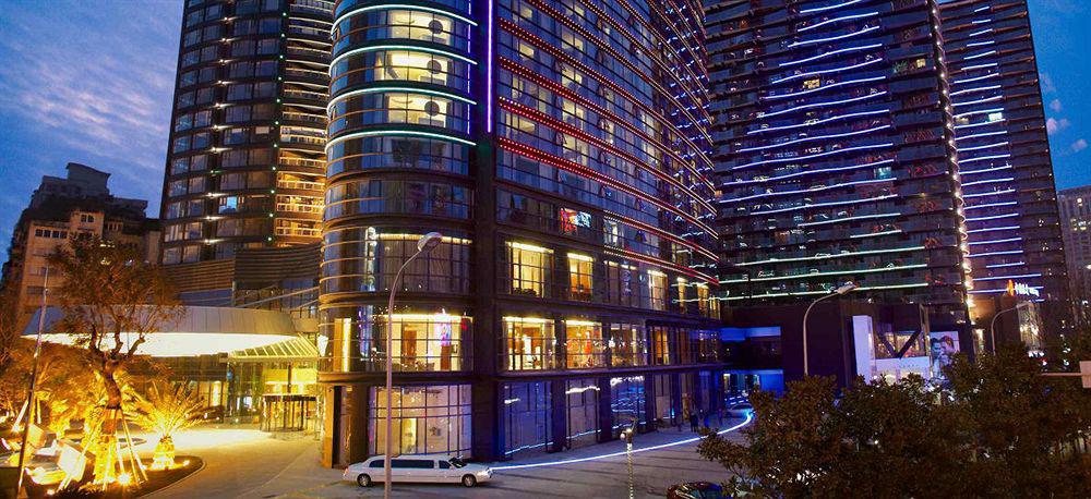 Renaissance Chengdu Hotel Bagian luar foto
